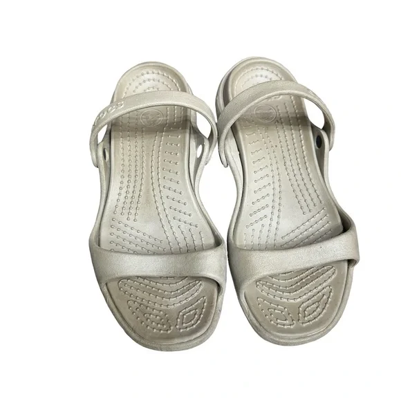 CROCS Cleo Strappy Sandals Size 8 Tan Slip On Slides Comfort Water Summer Beach - Picture 3 of 8